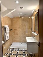 Top Joes Townhouse