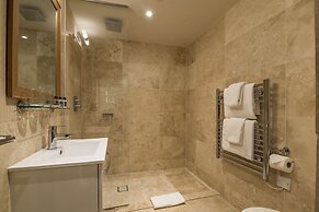 Top Joes Townhouse