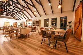 Otjiwa Safari Lodge