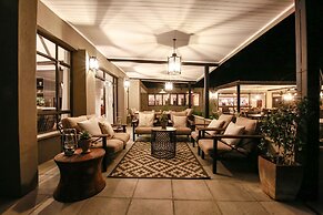 Otjiwa Safari Lodge