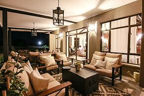 Otjiwa Safari Lodge