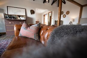 Otjiwa Safari Lodge