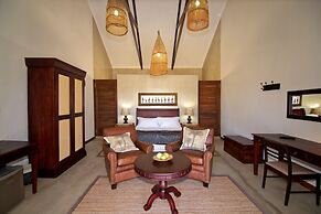 Otjiwa Safari Lodge