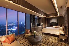 DoubleTree by Hilton Jakarta - Diponegoro