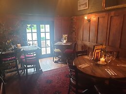 The Bulls Head
