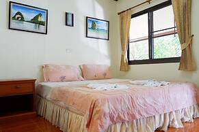 Harmony House - Hostel