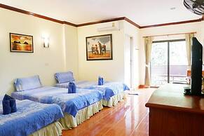 Harmony House - Hostel