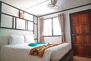 Phi Phi Nice Beach Resort