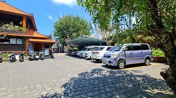Satriya Cottages