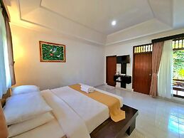 Satriya Cottages