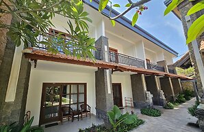 Satriya Cottages