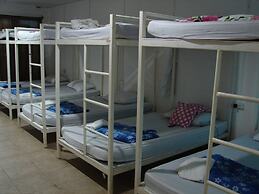 Lucky House Dorm Room - Hostel
