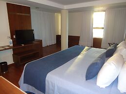 Hotel Puerto Amarras