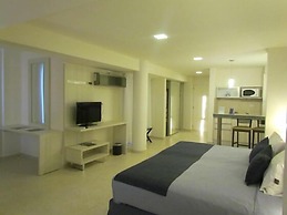 Hotel Puerto Amarras