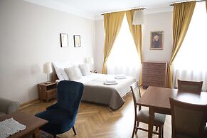 Gołębia 8 Residence