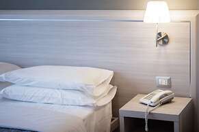 Twelve Hotel