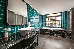L'Heritage Hotel