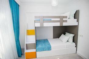 Ocean Blue High Class Hotel