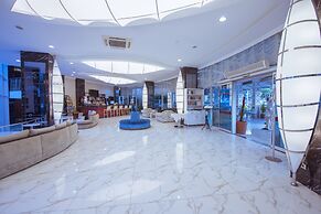 Ocean Blue High Class Hotel