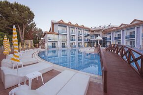 Ocean Blue High Class Hotel