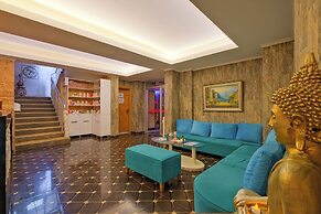 Ocean Blue High Class Hotel