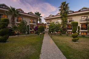 Han Deluxe Hotel
