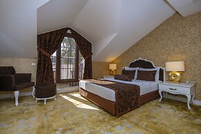 Han Deluxe Hotel