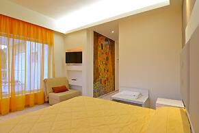 Hotel Paloma Blanca