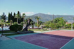 Hotel Paloma Blanca