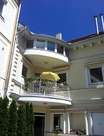 Tisza Alfa Hotel