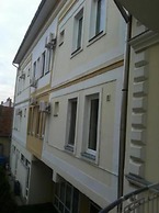 Tisza Alfa Hotel