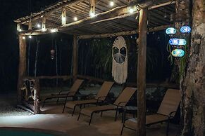 Jolie Jungle Eco Hotel