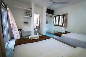 Jolie Jungle Eco Hotel