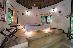 Jolie Jungle Eco Hotel