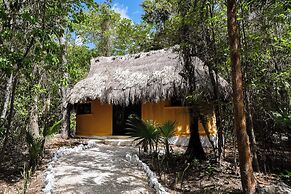 Jolie Jungle Eco Hotel