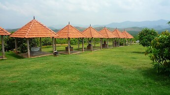 Kadambavanam Ethnic Village Resort