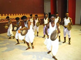 Kadambavanam Ethnic Village Resort