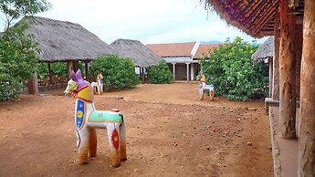 Kadambavanam Ethnic Village Resort