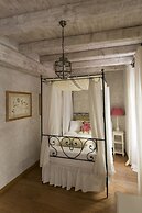 Relais Del Maro