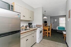 Tonquin Inn