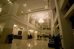 Sintesa Peninsula Hotel Manado