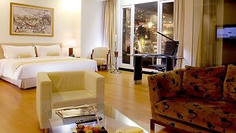 Sintesa Peninsula Hotel Manado