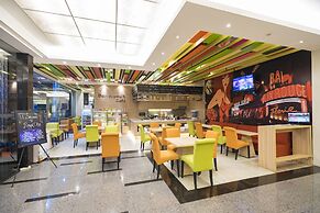 Royal City Hotel