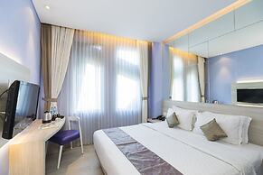 Royal City Hotel