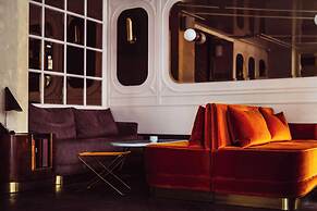 Hotel Panache