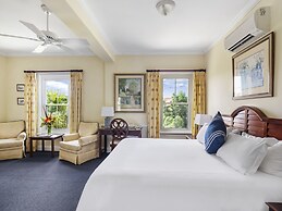 Royal Palms Hotel
