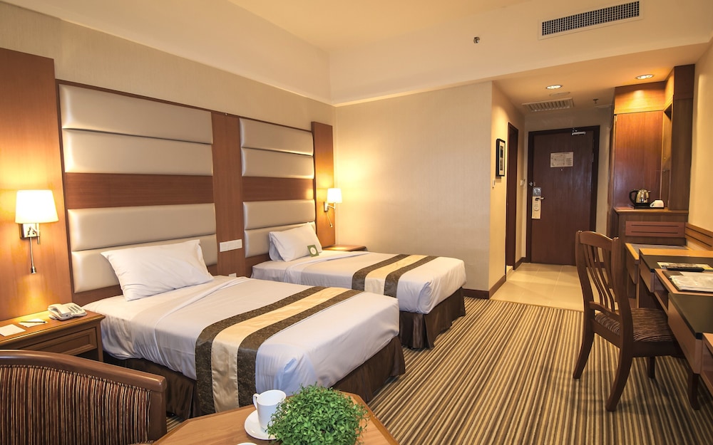 Pearl View Hotel