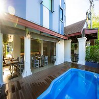Luck Thai Hotel