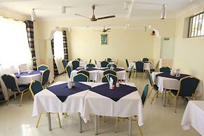 CoastGate Hotel
