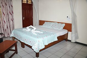 CoastGate Hotel
